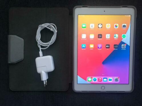 IPad 9,7034 6th generation 2018 128gb wifi silver