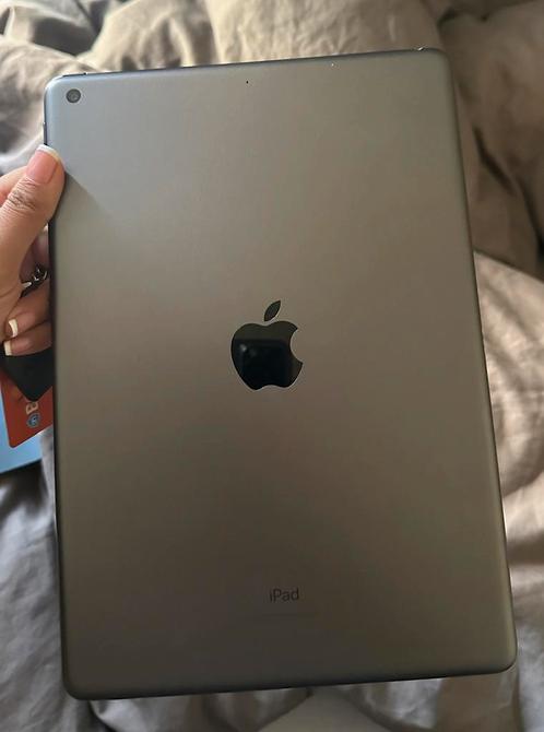 iPad 9th gen 64gb (Wi-Fi)