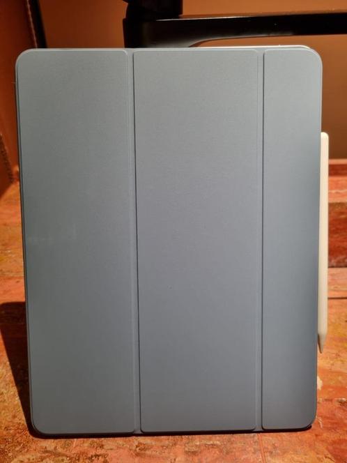 iPad Air 13-inch (M2) 256GB 2024 met ApplePencilPro en case