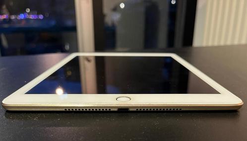 iPad Air 2 with 4G 64 gb, gold