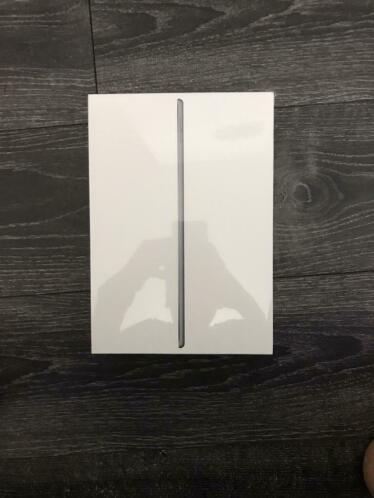 iPad Air 2019 Wi-Fi  Cellular 64GB NIEUW