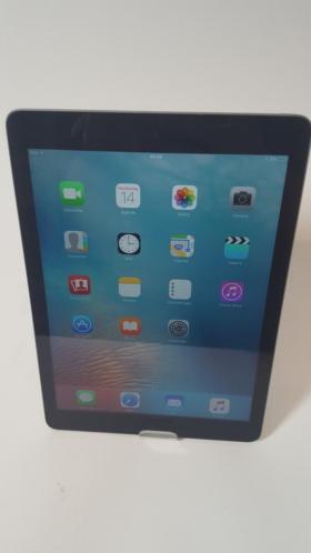 iPad Air 32GB Inc Lader  In nette staat