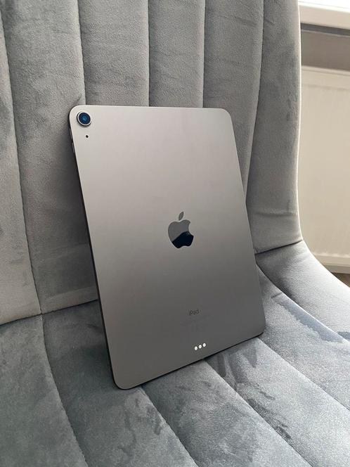 iPad Air 64GB Space Grey 4th Gen 2021