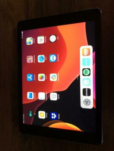 iPad Air Spacegrijs 16gb