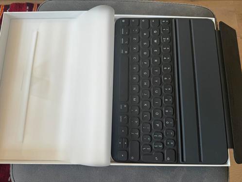 iPad Airpro keyboard and cover