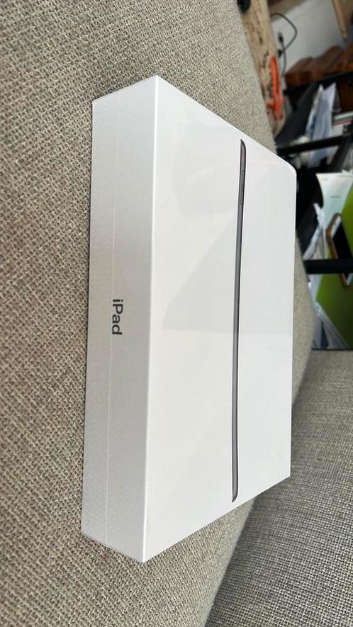 iPad Grey 64GB