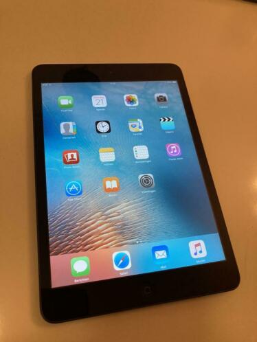 iPad mini 1 16 gb WiFi model MD528NFA