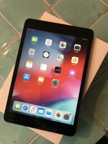 IPAD Mini 2 space gray 32 gb