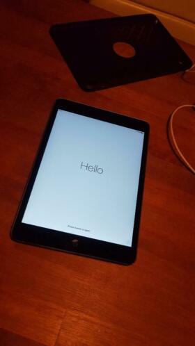 iPad mini 2 Wifi 16 GB space grey