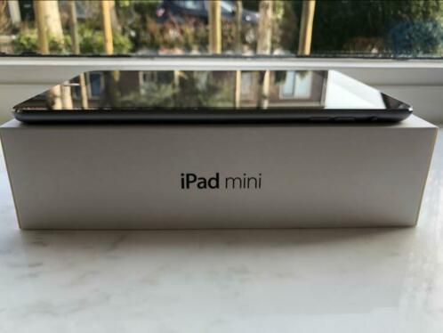 iPad Mini 2 WiFi 32GB Space Gray Apple Smart Case Zwart