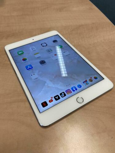 iPad mini 4 128gb zo goed als nieuw