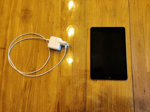iPad mini 5 WiFi 64 GB