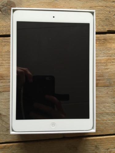 iPad mini in de doos 