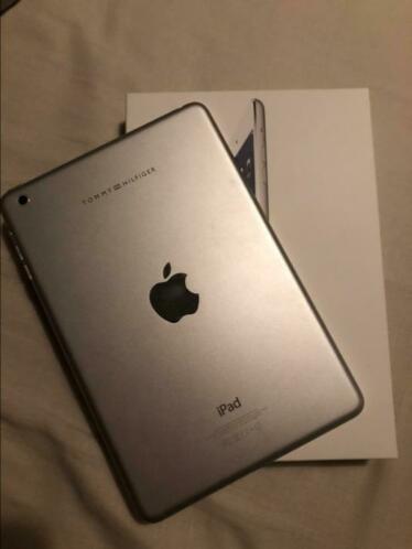 Ipad Mini Zilver 16 GB Tommy Hilfiger Editie