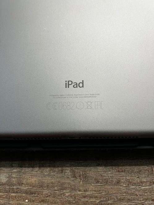 iPad model A1566