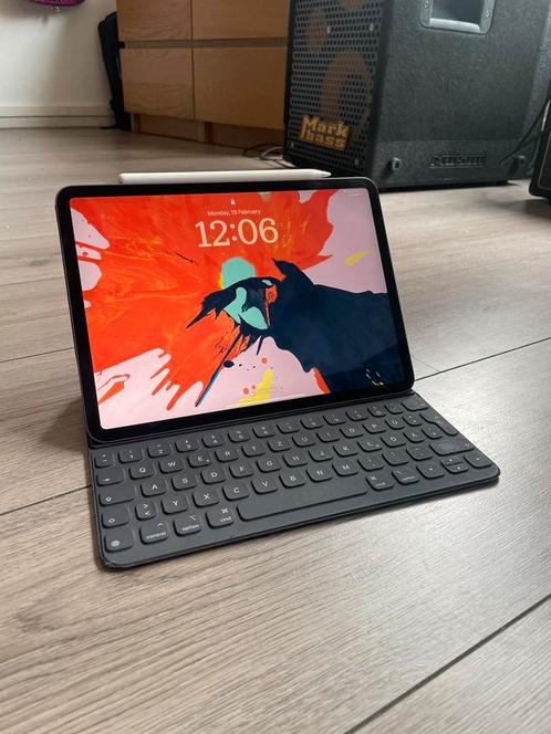 iPad Pro 11 Inch (2018) 64GB met Smart Keyboard en Pencil