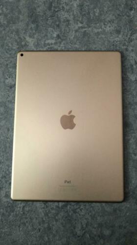 iPad Pro 12.9 inc rose gold