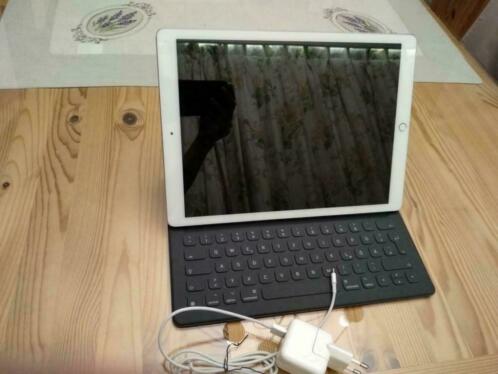 iPad Pro 12.9034 64GB Wifi met Apple Smart Keyboard