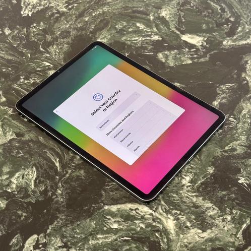 iPad Pro 2018 11 WiFi 64GB Space Gray  Smart Folio