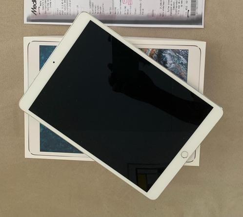 iPad Pro 256 GB 10.5 inch lees goed witte vlekken