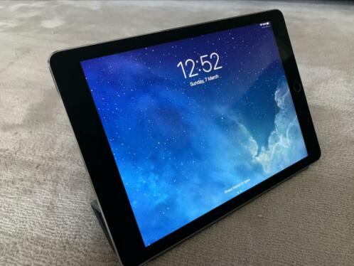 iPad Pro 9.7 128GB volledig gaaf en met Apple Smart Cover