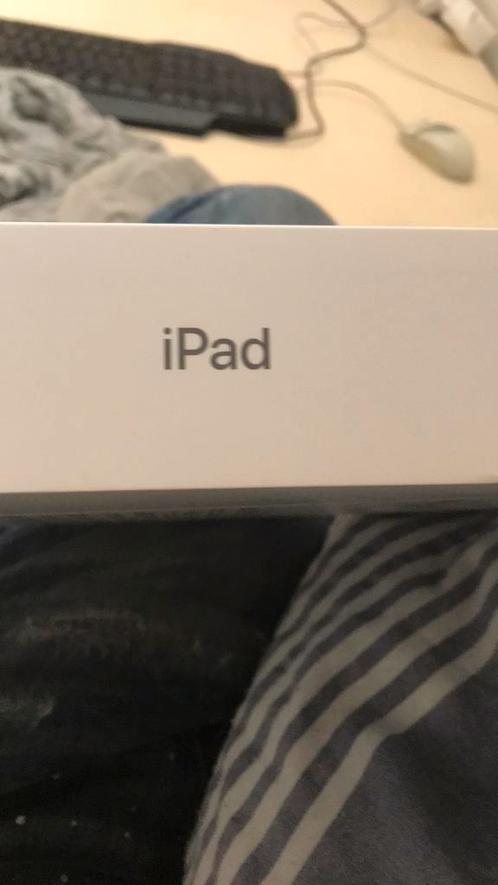 iPad space grey