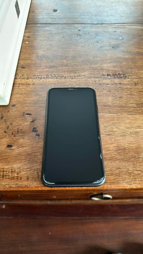 iPhone 11 64GB Zwart  Panzerglass