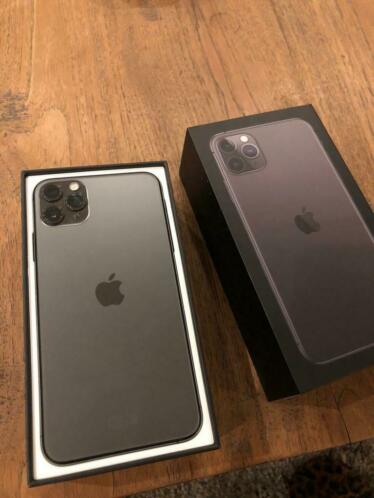 Iphone 11 pro max 256 GB space grey.