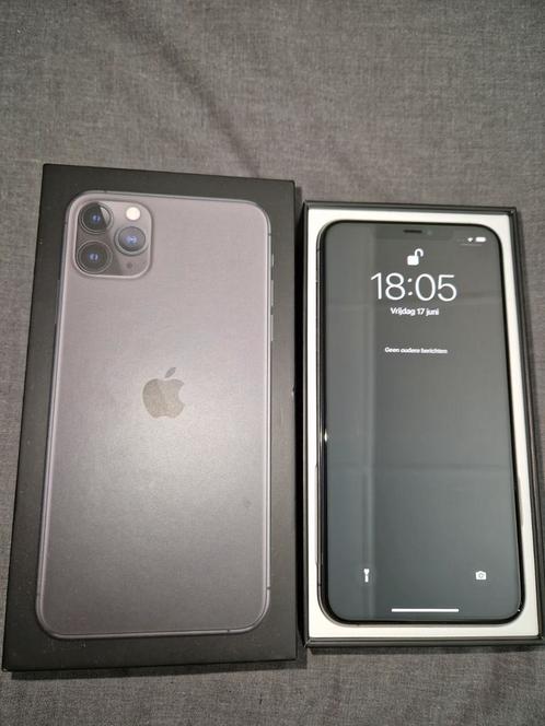 iPhone 11 pro max 64 GB Space Gray