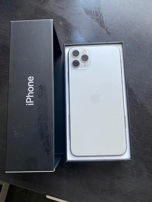 iPhone 11 Pro max256 silver
