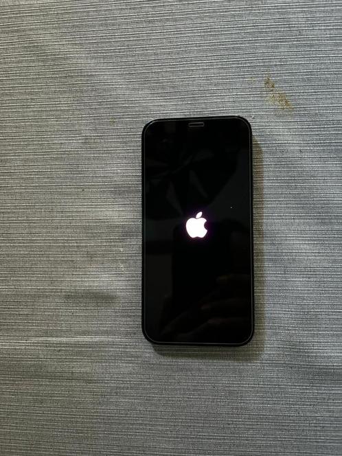 iPhone 12 128Gb simlock vrij, zwart met screenprotector, bes