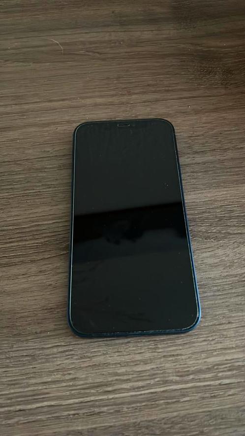 Iphone 12 blue 128GB ziet er uit als nieuw