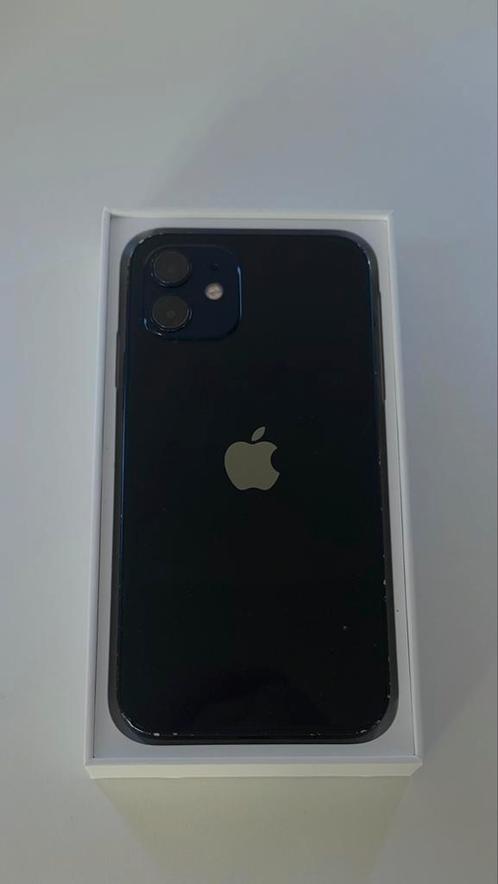 iPhone 12 midnight blue