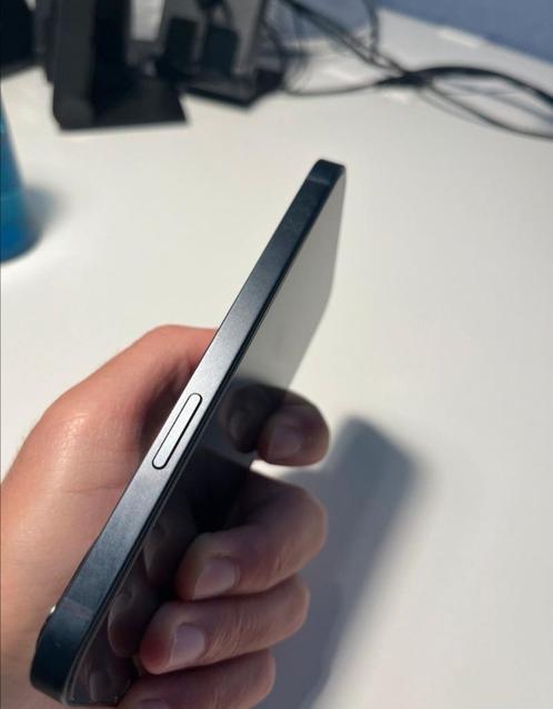 iPhone 13 128 GB 99 Batterie