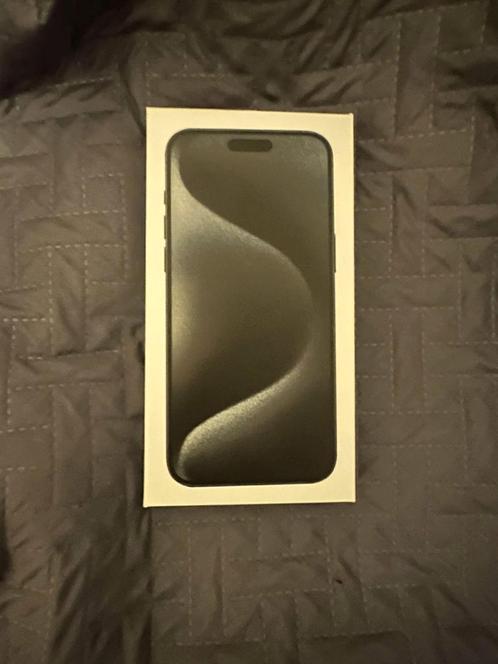 IPhone 15 pro max Black titanium 512GB