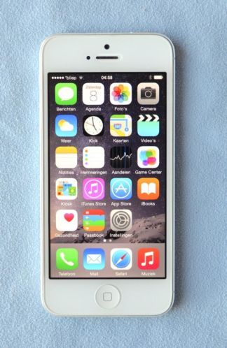 iPhone 5 16 gb wit, perfecte staat, 1 jaar garantie, bon