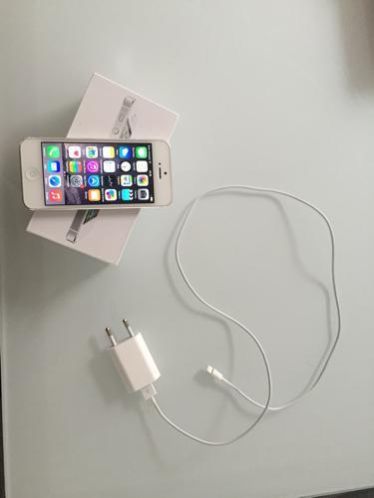 iPhone 5 32 gb wit compleet