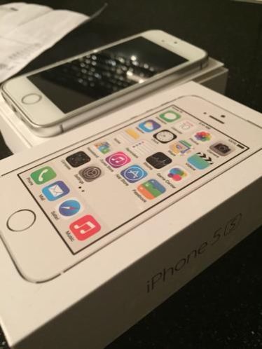 Iphone 5s 16GB silver in doos met bon