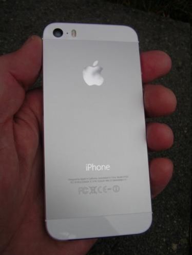 Iphone 5S zilver wit Nieuwstaat krasvrij 