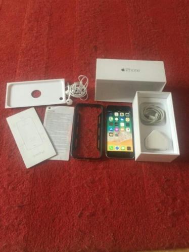 iPhone 6 16gb incl. doosje, oortjes, oplader, hoesje