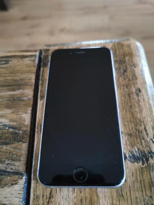 Iphone 6 met icloud lock, ziet er als nieuw uit