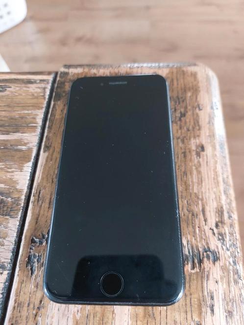 Iphone 7 32GB zwart krasvrij met 81 batterij