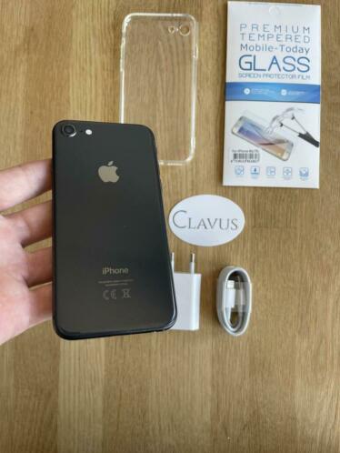 iPhone 8  64 GB  Space Grey  Garantie  Accessoires