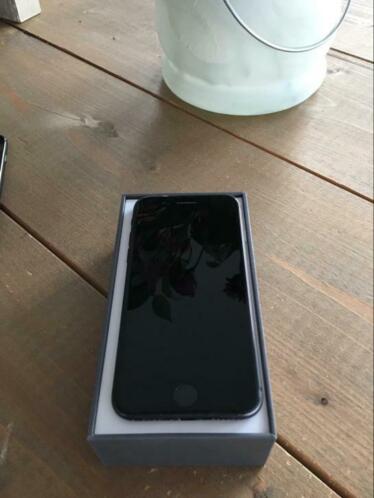 Iphone 8 64gb zwart  doos en bon