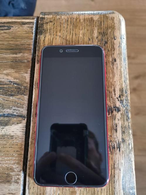 Iphone 8 plus 64GB rood met screenprotector