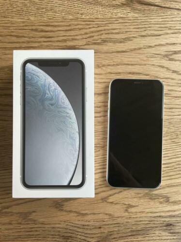 iPhone XR wit 64gb