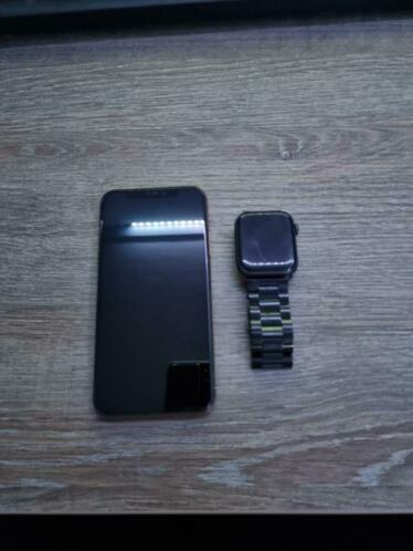 Iphone xs 64gb en apple watch series 5 44mm