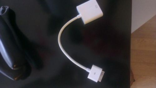 IPhoneiPad HDMI adapter