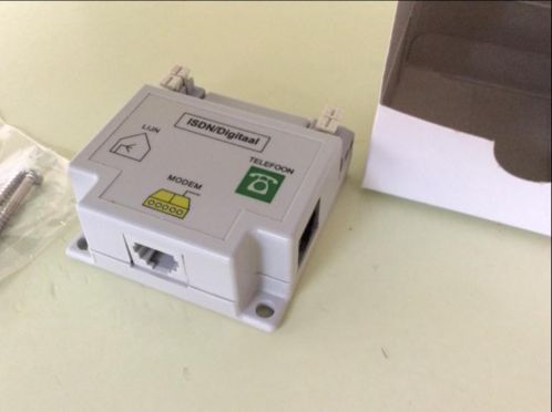 ISDN  ADSL splitter