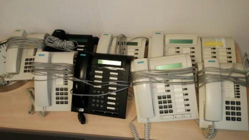 ISDN telefooncentrale Siemens met 12 telefoons